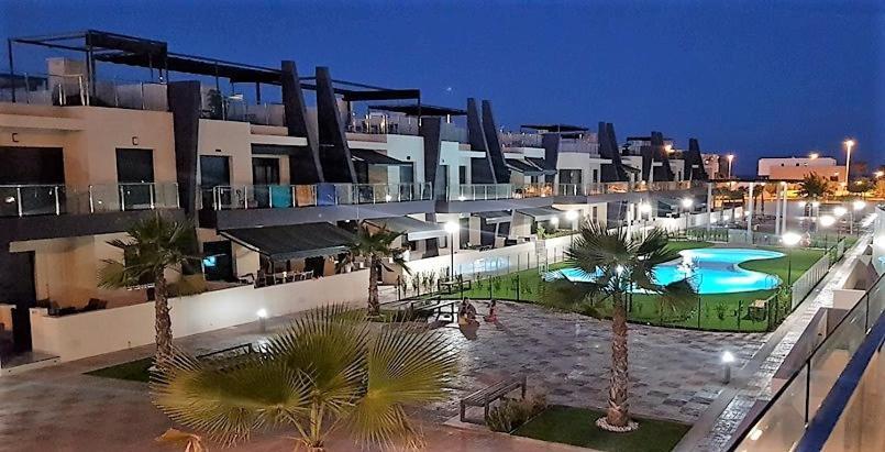 Higuericas Beach Apartment Pilar de la Horadada Dış mekan fotoğraf